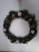 Wianek bożonarodzeniowy ozdoba świąteczna szyszki 