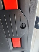 Element naprawczy mocowania trójkąta Passat B6 B7