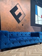 Sofa w stylu chesterfield