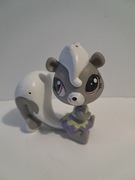 Littlest Pet Shop LPS skunks