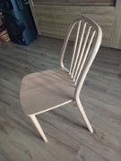 Krzesła Aldo firmy Paged