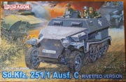  Dragon 6246 Sd.Kfz. 251/1 Ausf. C + figurki 