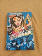 Wonder Woman w Super Hero High Lisa Yee