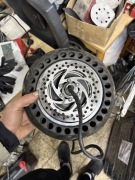 YOUPIN Q02 silnik sprawny na 100 na phebegu 200 pary km