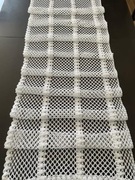 BIAŁY LAMBREKIN BAWEŁNIANY WYKONANY METODĄ MASZYNOWĄ