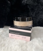 Jedwabisty Puder Wygładzający Mary kay MEDIUM IVORY 06/26