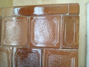 Kafle z rozebranych pieców