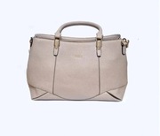 Beżowa torebka listonoszka kuferek Puccini A4