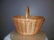 Wiklinowy kosz ozdobny 