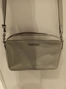 Wygodna torebka Calvin Klein 