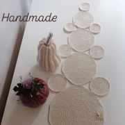 Ręcznie robiony bieżnik szydełkowy – kolor ecrie/beż – 112x25 cm