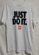 Męski T-shirt Nike Sportswear JDI (Just Do It), rozmiar S, kolor biały.