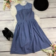 Sukienka vintage kratka ozdobne guziki L/XL