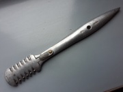 Brzytwa tempera - przyrząd do włosów