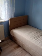 Łóżko tapicerowane 