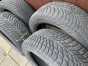 Opony zimowe Nokian WR Snowproof 225/50/R18 - cena 450 zł za komplet 