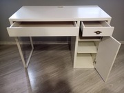 Białe biurko z szufladą i półką