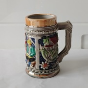 Kufel kolekcjonerski do piwa ze scenką rodzajową 