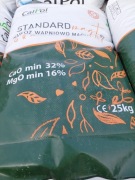 Wapno magnezowe granulowane 25kg na mech, 
