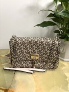 Torebka, model Cleo, DKNY