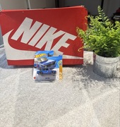 Hot wheels bmw super cena