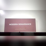 Paletka cieni Anastasi  Beverly Hills 