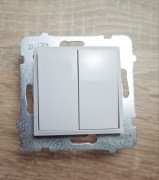 Łącznik ZWIERNY/monostabilny podwójny BIAŁY OSPEL ARIA