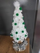 Wesołe choinki ze sznurka/wełny 