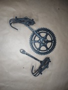 Zębatka przednia rowerowa z korbami . 46 i 50.