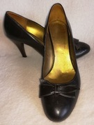 Czółenka brązowe r. 39