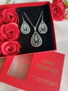 Elegancki komplet ze srebra - listki .Pr.925 