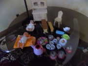 Zestaw zabawek ,meble i naczynia kuchenne 