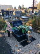 Nagrobek urnowy Skawina i okolice montaż gratis ,nie kompozyt