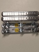 Emblemat konsoli Audi A3 S3 8V0853191D