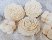 Świeca Dekoracyjna PIWONIA 