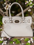 Torebka na ramię Michael Kors East West Hamilton White Ivory, skóra natural