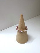 Pierścionek handmade z awenturynem różowym i złotym hematytem