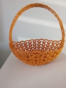 Koszyczek wielkanocny szydełkowy z kordonka 