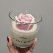 Świeca sojowa  "Silent Wood" z różą, Robea, kolekcja Elegant, Dzień Kobiet 