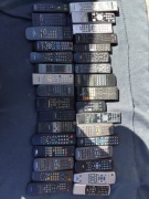 zestaw pilotów RTV (49 sztuk) - Mix marek: Sony, Toshiba, Philips, Beko