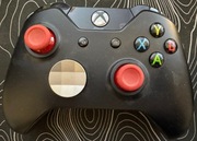 Microsoft Xbox One S Controller and Dongle
