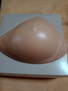 Sztuczna pierś Prawa  rozmiar 5 