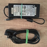 Zasilacz ładowarka FAIRWAY Siemens Netzteil VAN90A-195A / 19.5V 3.85A 75W