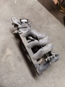 Kolektor ssący  focus mk1 1.6 benzyna 