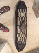 Grill Kuga Escape 2023 2024 2025