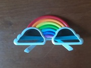 Okulary plastikowe urodzinowe imprezowe - tęcza / chmury