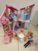 Domek Barbie Malibu FXG57 + lalki
