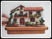 Wieszak na klucze lub inne drobiazgi biały domek dekoracja ścienna