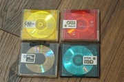 4 dyskietki minidisc  3 TDK MD   1 MAXELL MD 80 