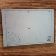 Szklana podkładka na biurko A3 – do cięcia, malowania i majstrowania